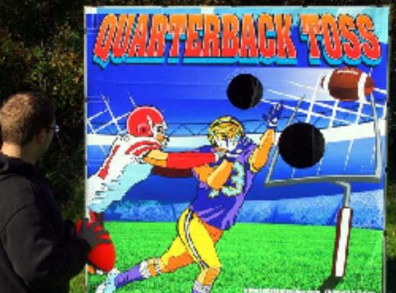 Carnival Game - QuarterbackToss frame game