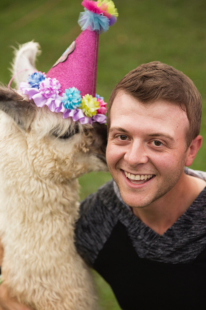 Derrick Knopsnyder officially made his start doing stand up comedy after his freshman year in college, at the age of 19, and he never looked back. Since then Derrick has become one of the fastest rising comedians in Pittsburgh, and is the youngest comedian to be a regular feature act at his home club, the Pittsburgh Improv.
Being a young comedian, Derrick uses his boyish charm and quick wit to connect with audiences all over, but it’s his awkwardness that keeps them laughing all through the night, making him a fan favorite wherever he takes the stage. In 2010, Derrick started out with a dream of being a stand up comic, and four short years later he’s living that dream. Since then he has had some success in the comedy industry, such as winning The Stand Up To Cancer Comedy Competition in Huntington WV, and was most recently named a finalist at the Cleveland Comedy Festival.